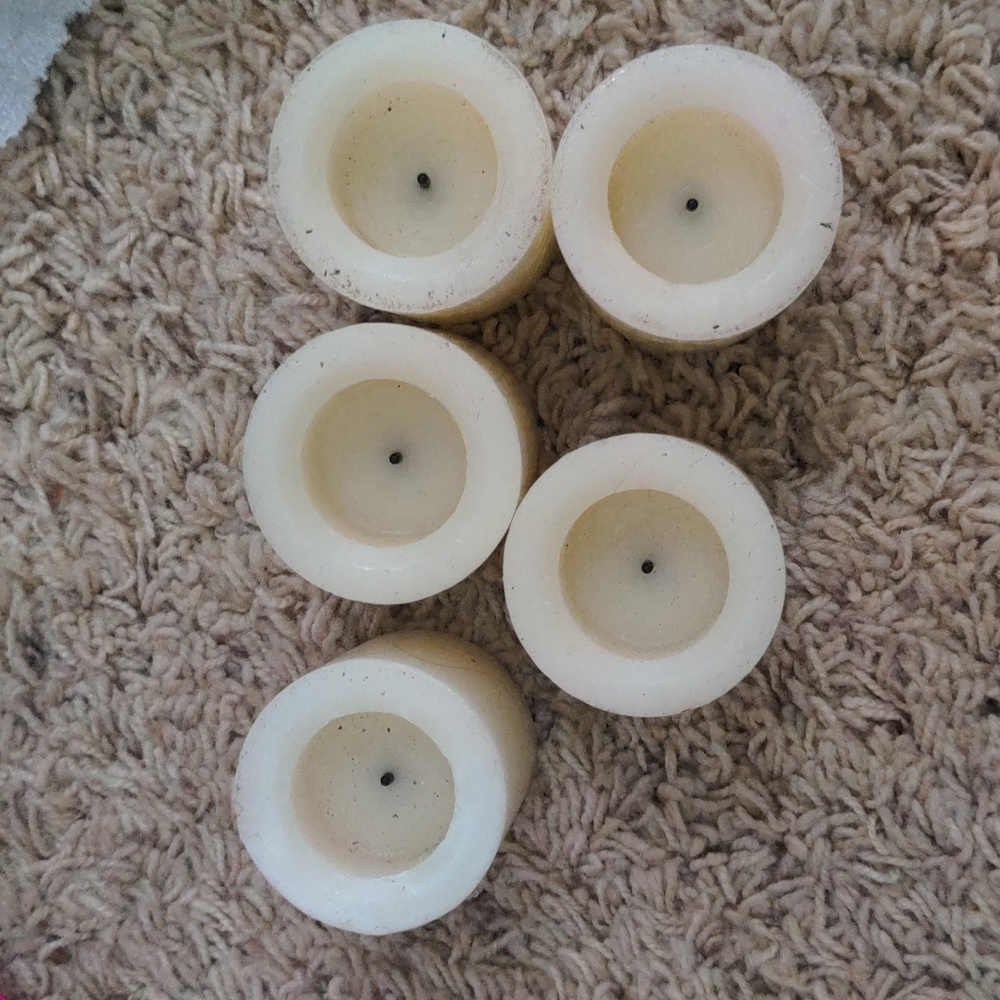 Battery operated votives x5